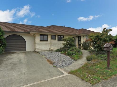 26B Martin Avenue, Wakefield