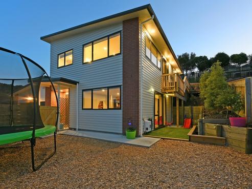 30 King Charles Drive, Kingsley Heights