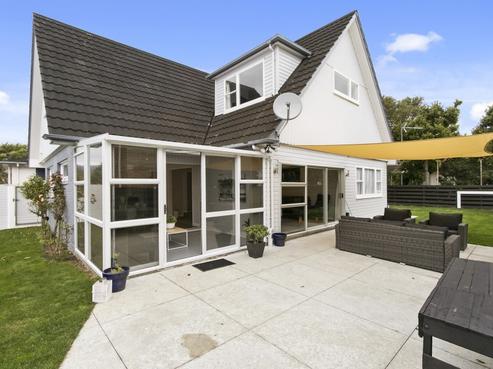 32 Orr Crescent, Lower Hutt