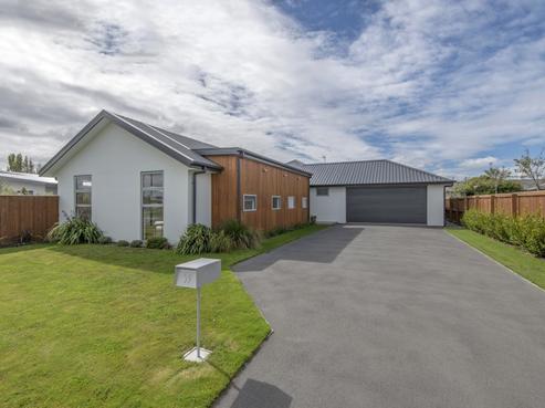 59 Liffey Springs Drive, Lincoln
