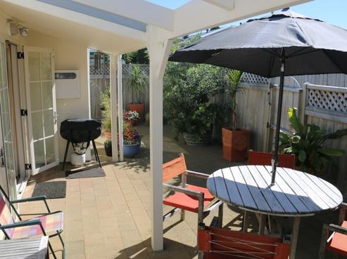2/23 Watson Street, Strandon