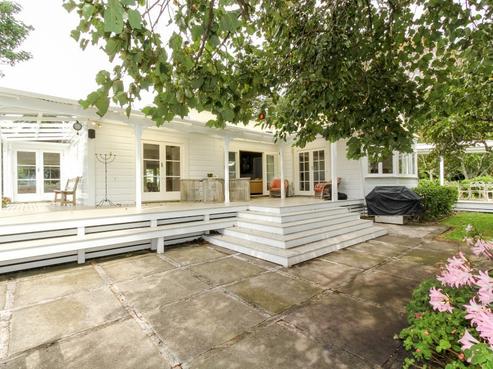 205 Surrey Hill Road, Oakura