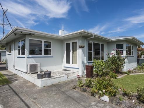 313 Seaview Road, Stoke