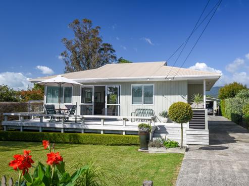 116 Howard Road, Orere Point