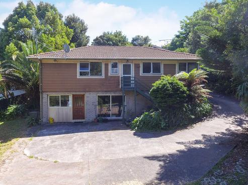 8 Tableau Place, Totara Vale