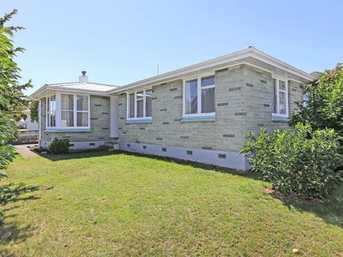 77 Lipscombe Crescent, Havelock North
