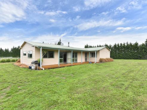 2614 South Eyre Road, West Eyreton