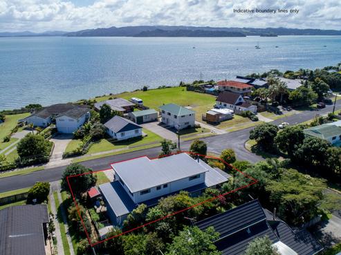 16 Manaia View Road, One Tree Point