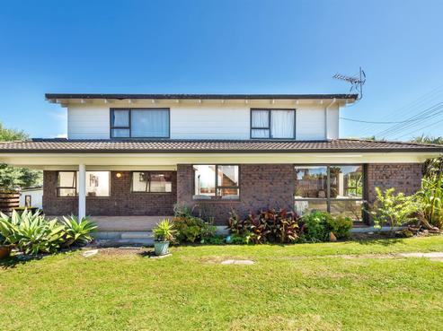 11A Orchard Road, Browns Bay