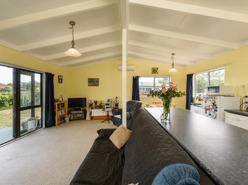 79 Arawhata Road, Paraparaumu