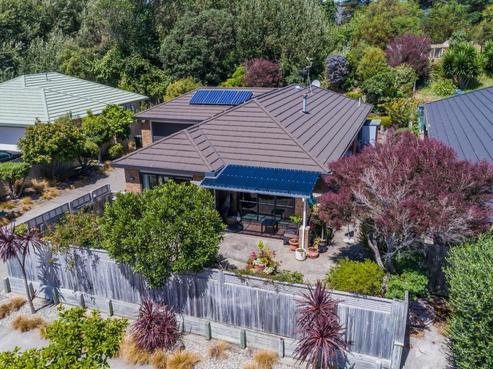 114 Weggery Drive, Waikanae Beach