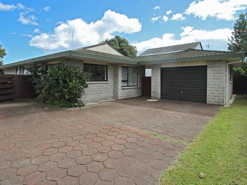 1/465 Kennedy Road, Pirimai
