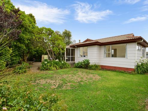 30 Darren Crescent, Half Moon Bay