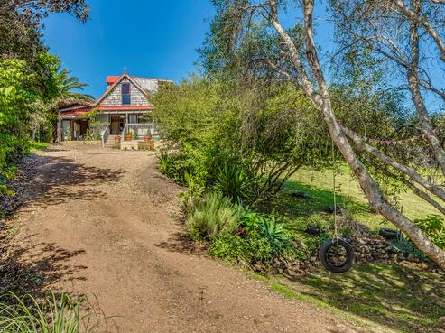 22 Kennedy Road, Surfdale