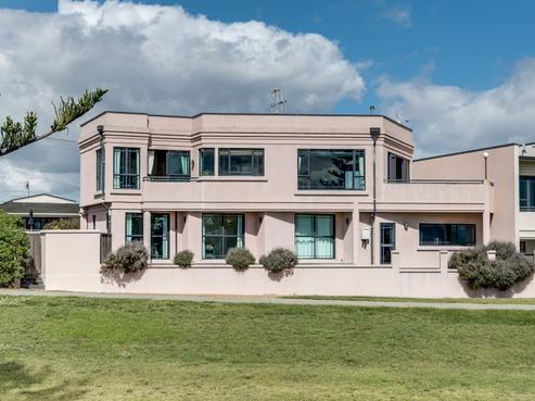 1/3 Charles Street, Westshore