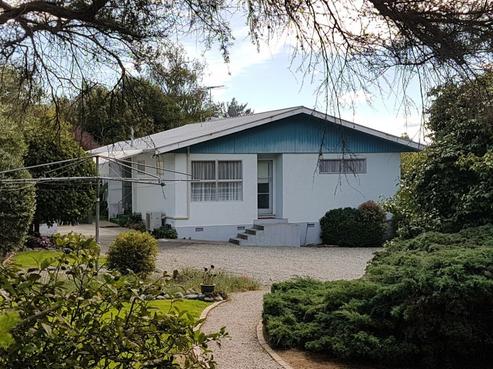 33 Douglas Road, Wakatu