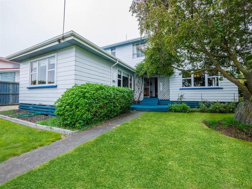 2313 Main South Road, Burnham