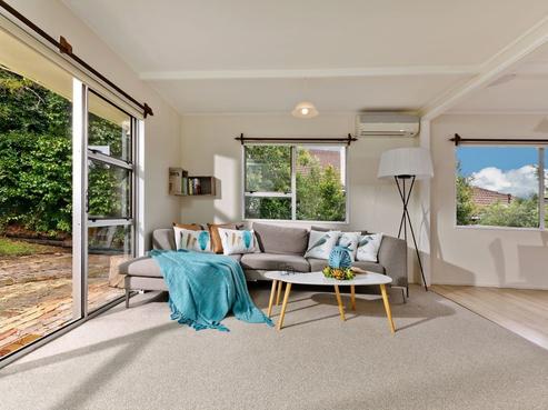 2/25 Woodlands Crescent, Browns Bay