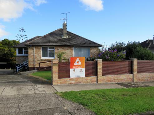 115 Harvey Crescent, Thames