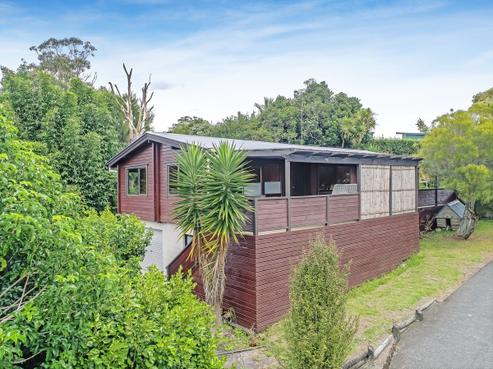 8 Wi Apo Place, Wellsford