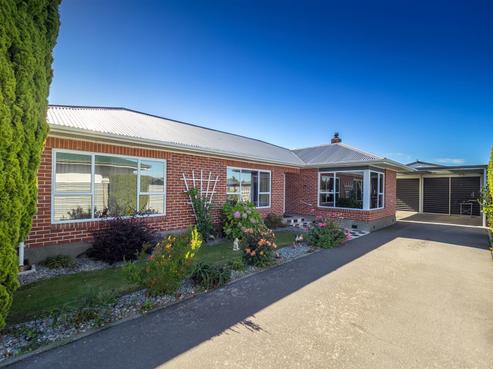 52 Brucefield Avenue, Netherby
