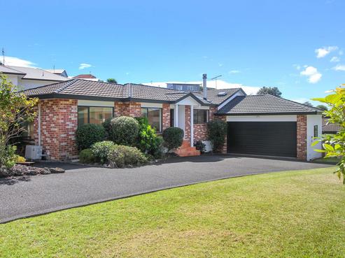 8 Kensington Terrace, Gulf Harbour