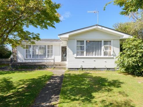 62 Haydon Street, Roslyn