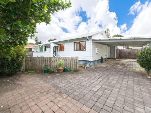 1/94 Beach Road, Castor Bay