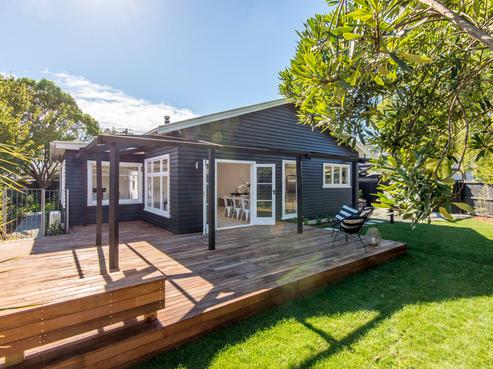 32 Dryden Street, Sumner