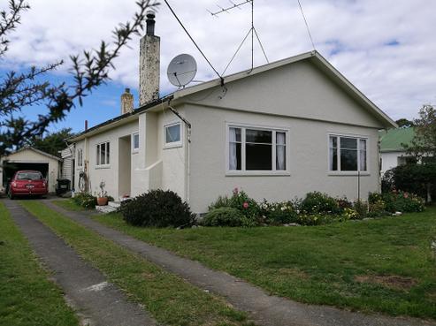 21 South Featherston Road, Featherston