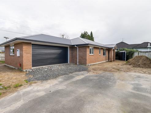 1 Sare Crescent, Fairfield