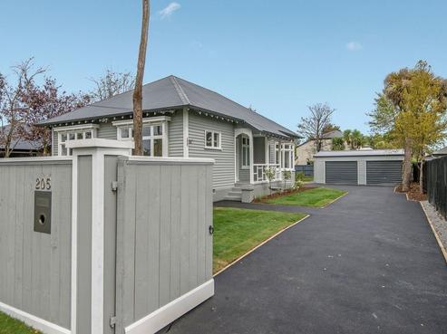 205 Geraldine Street, Edgeware