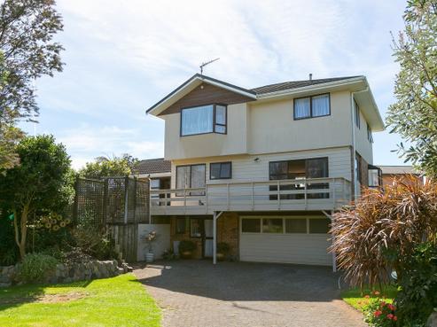 18E Karamea Street, Whalers Gate