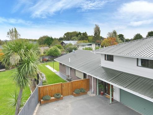 27 Gibbs Drive, Woodend