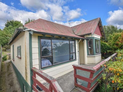 24 Burnett Street, Calton Hill