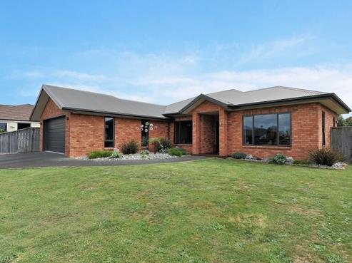 6 Mccrae Street, Wakefield