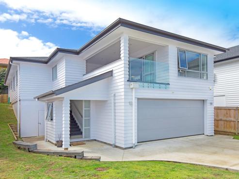 251 Alec Craig Way, Gulf Harbour
