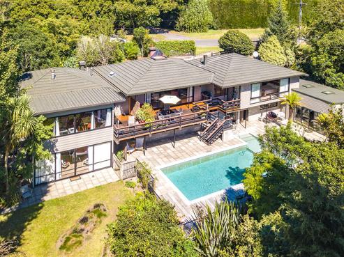 3 Riverbank Road, Okoia