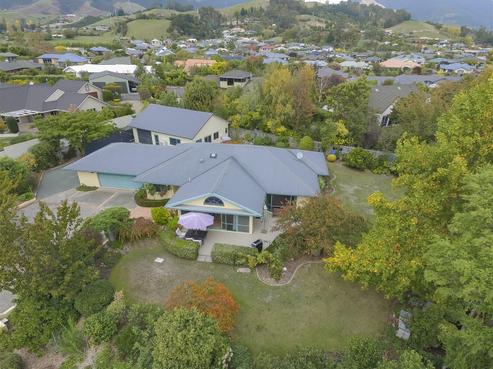 10 Ardilea Avenue, Stoke