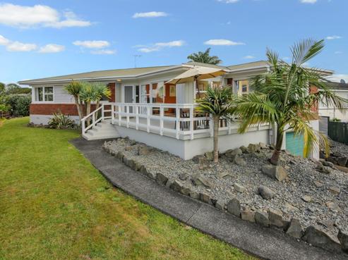 8 London Street, Pukekohe