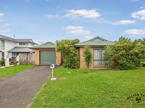 17 Samara Place, Clendon Park