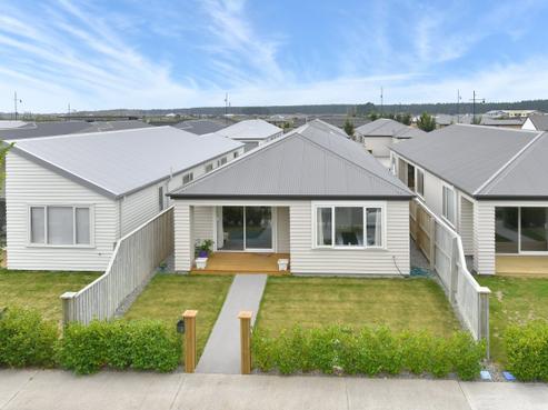 4 Pounamu Place, Pegasus