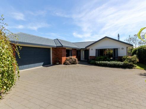 4 Royal Heights, Glen Avon
