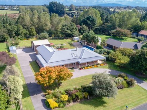282 Athlone Drive, Cambridge