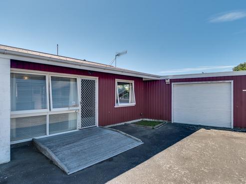 2/14 Norwich Crescent, Tamatea