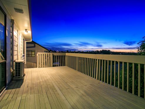 2/19 Exeter Place, Unsworth Heights