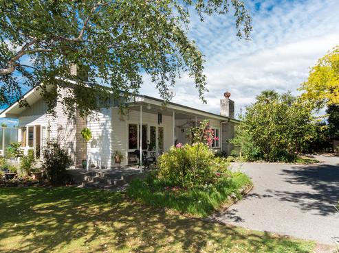 40 Avondale Road, Taradale