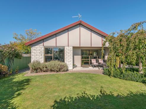 2/192 Yaldhurst Road, Sockburn