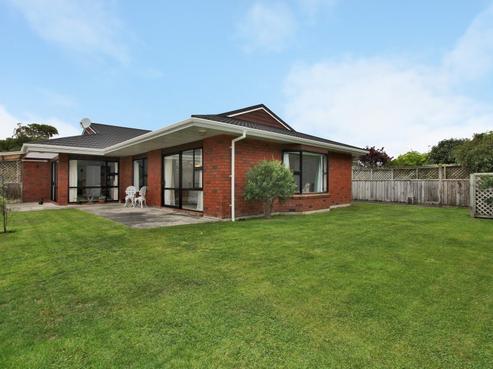 135 Belvedere Avenue, Waikanae