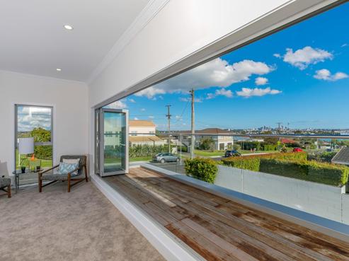 61 Jutland Road, Hauraki